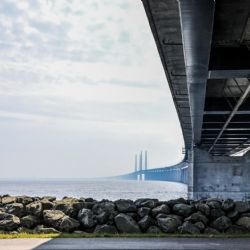 <i>Fantastisk bro</i><br>