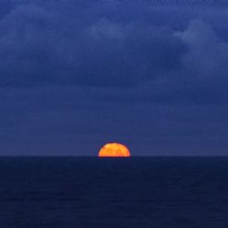 <i>Solnegang over Norskehavet - efter midnat </i><br>